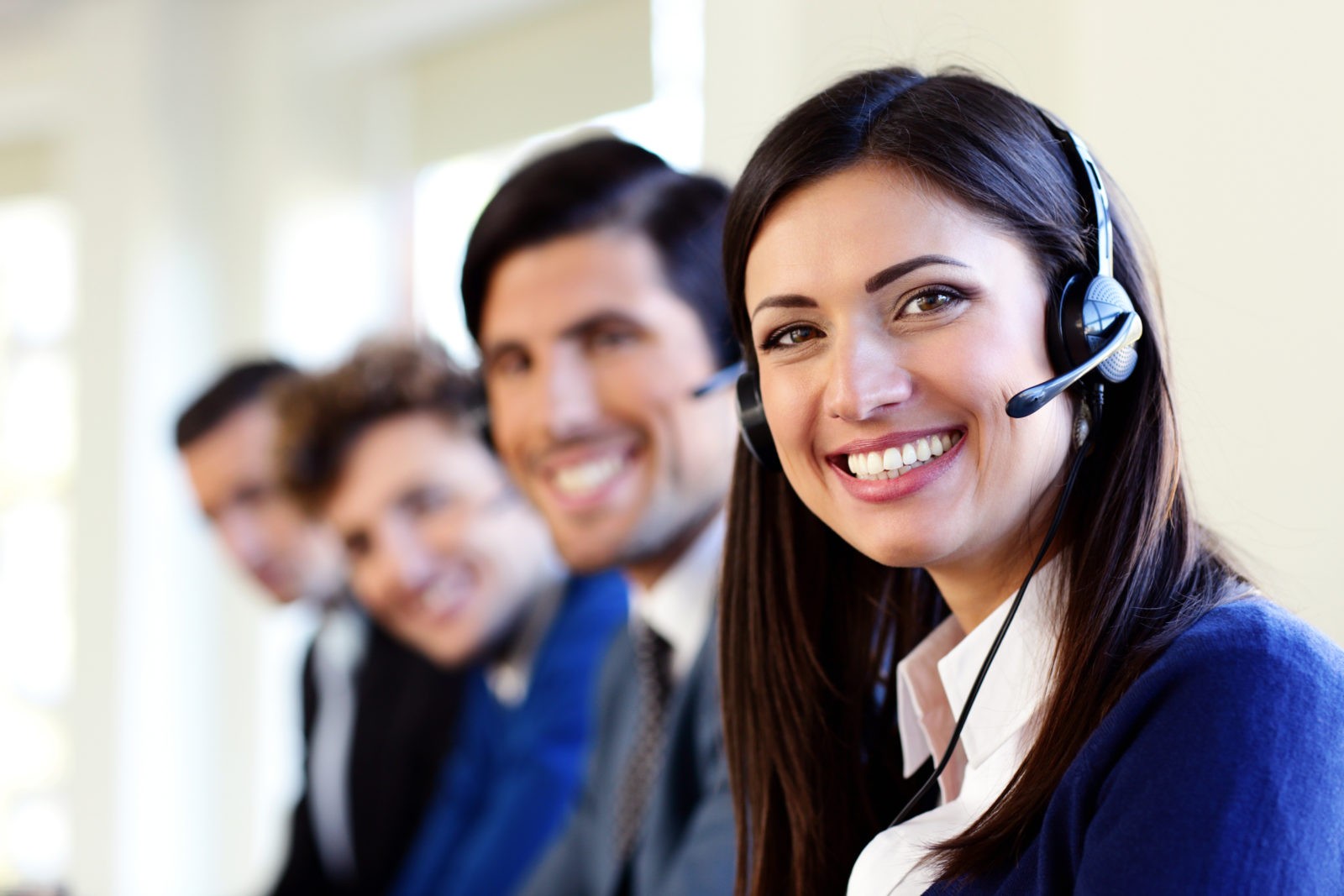 telemarketing appointment setters in office